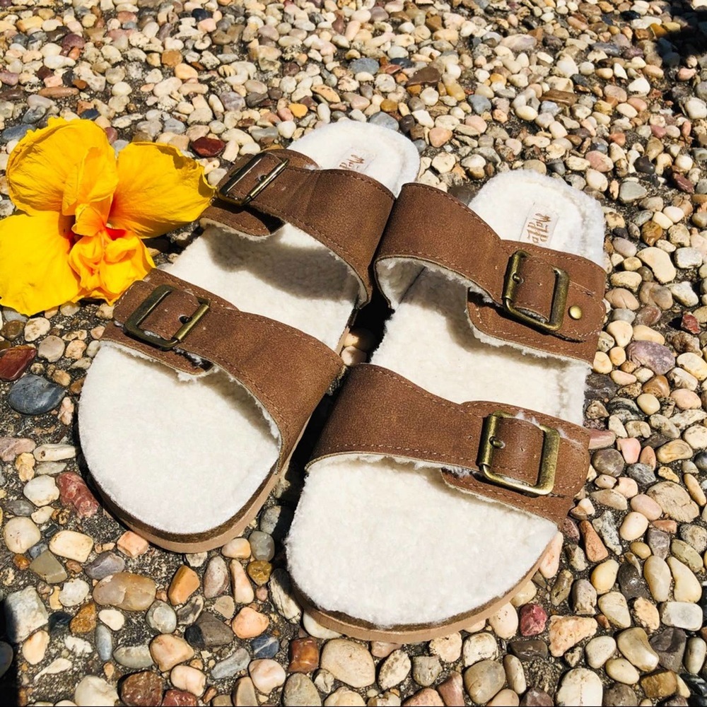 Faux Fur Brown Leather Sandals - Picture 1 of 1